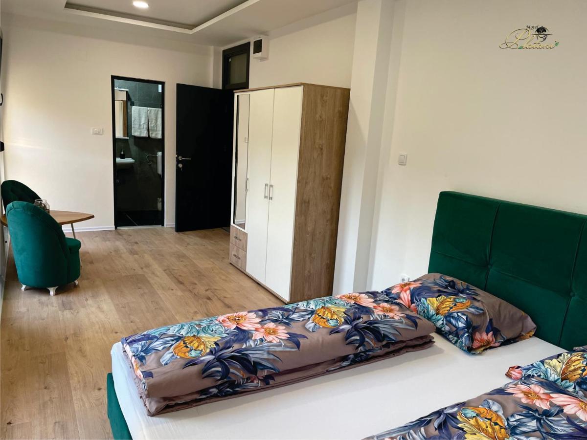 Motel Platani Kotor Varos ภายนอก รูปภาพ
