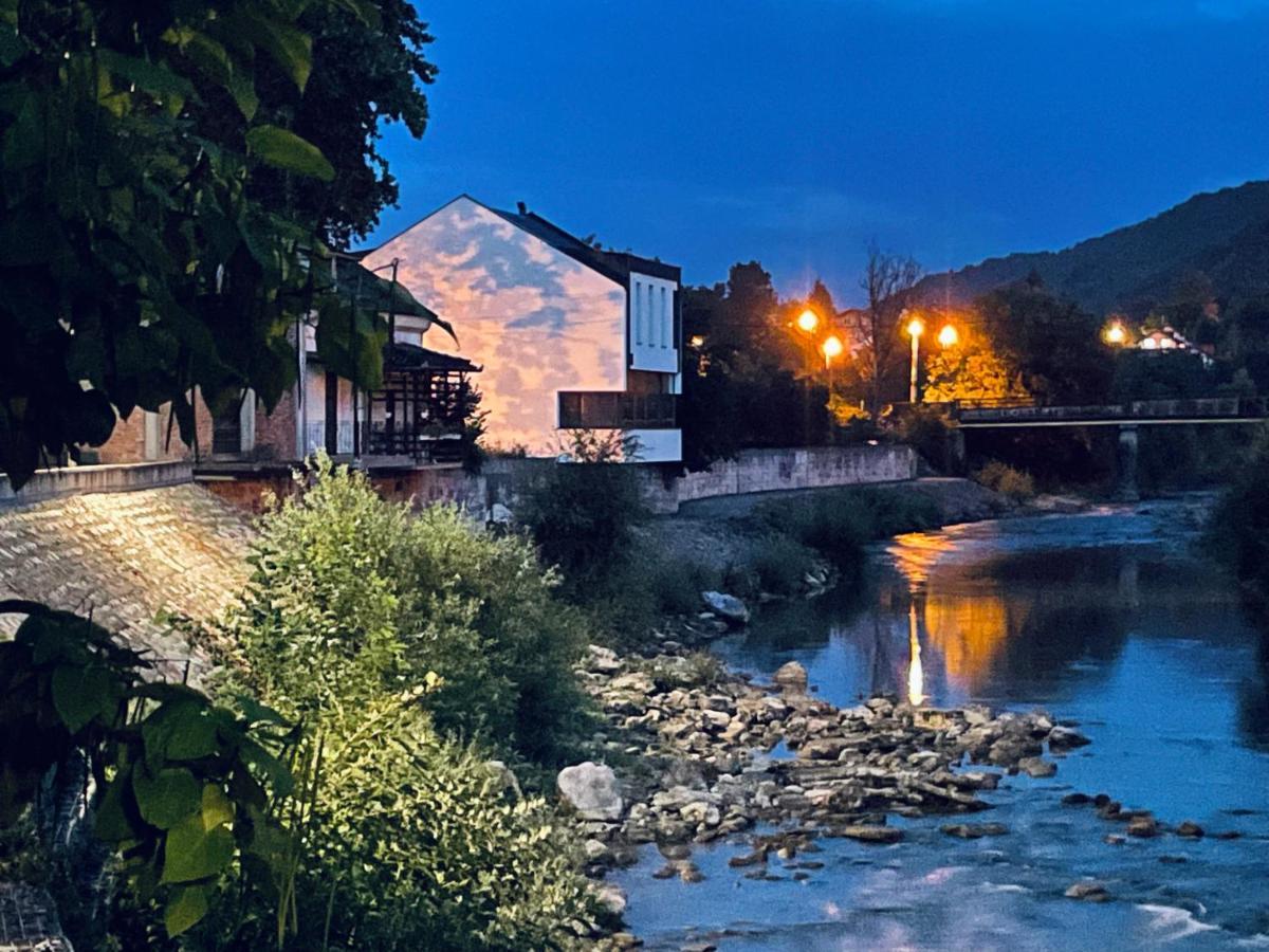 Motel Platani Kotor Varos ภายนอก รูปภาพ